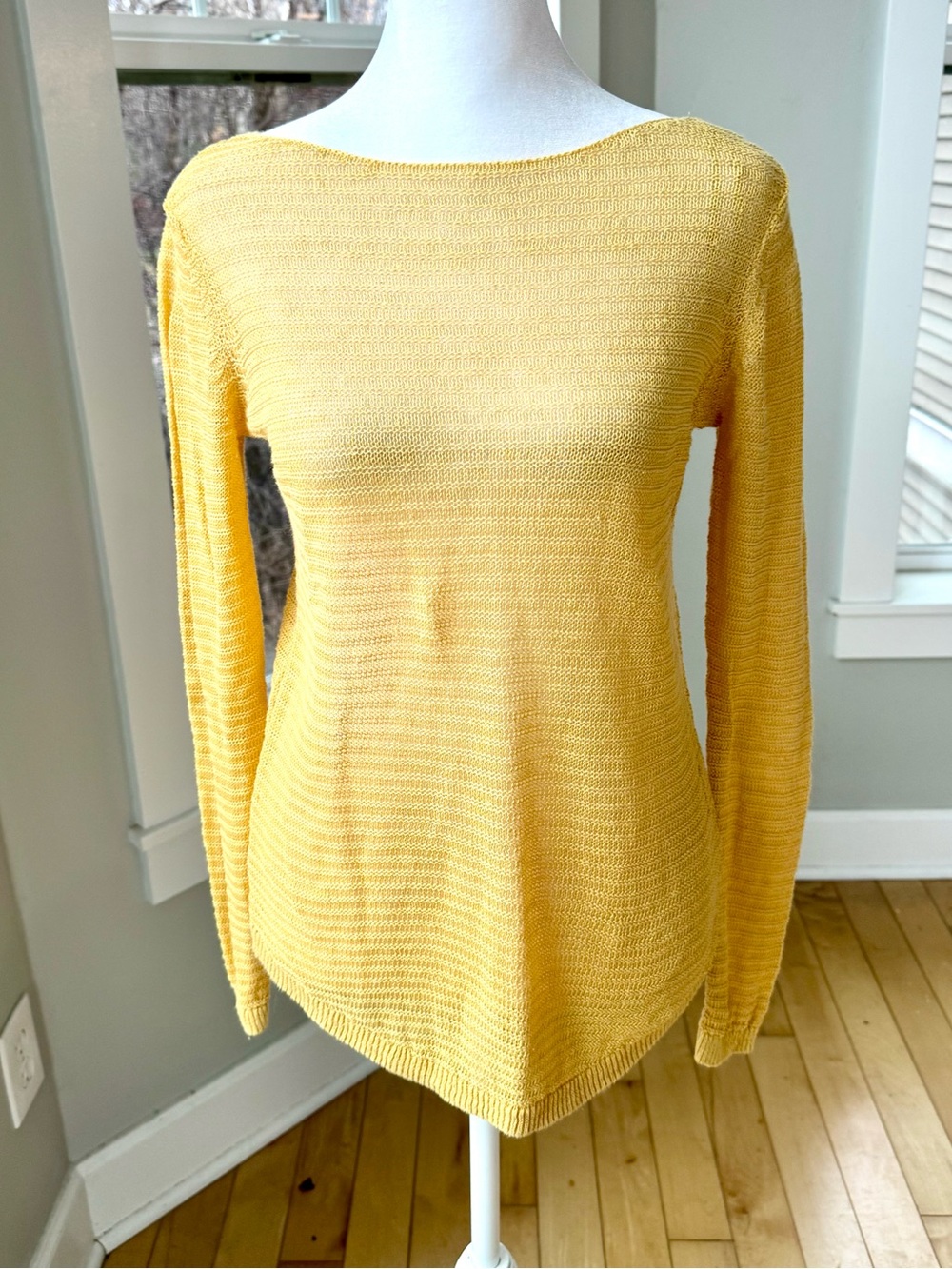 Tahari Butter Yellow Linen Boatneck Sheer Open Knit Sweater Sz XS